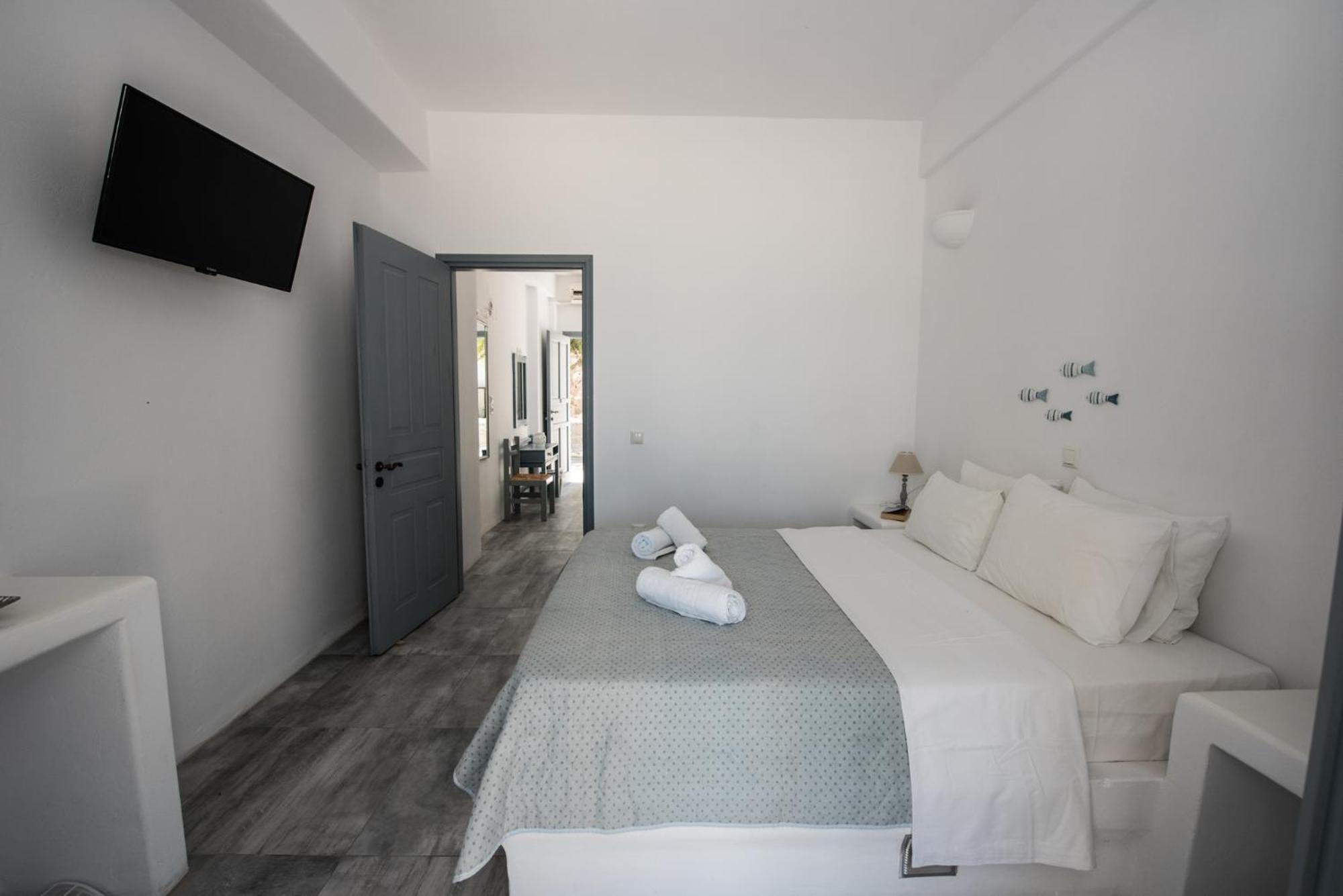 Ostria Studios & Apartments Aliki  Exterior photo