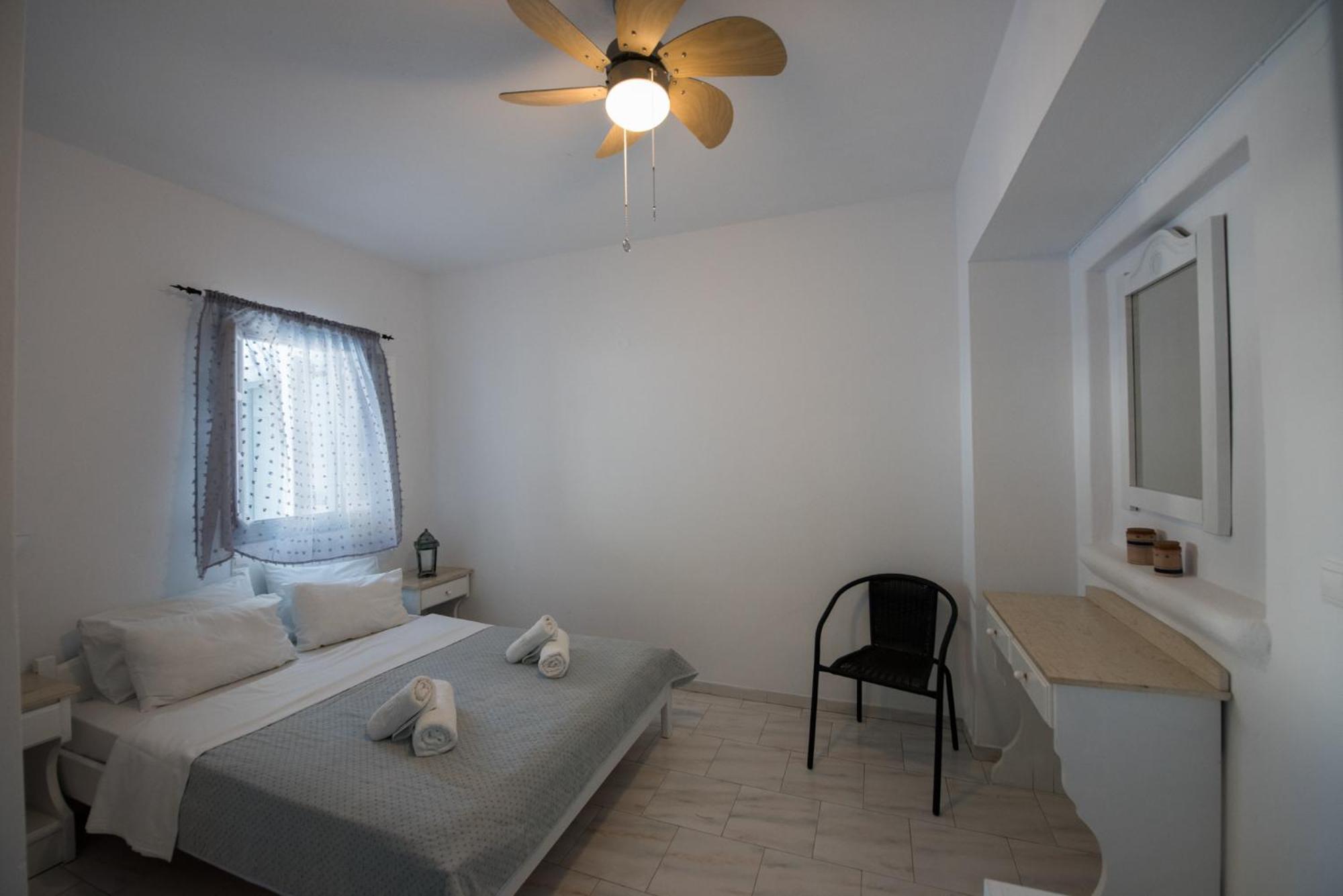 Ostria Studios & Apartments Aliki  Exterior photo